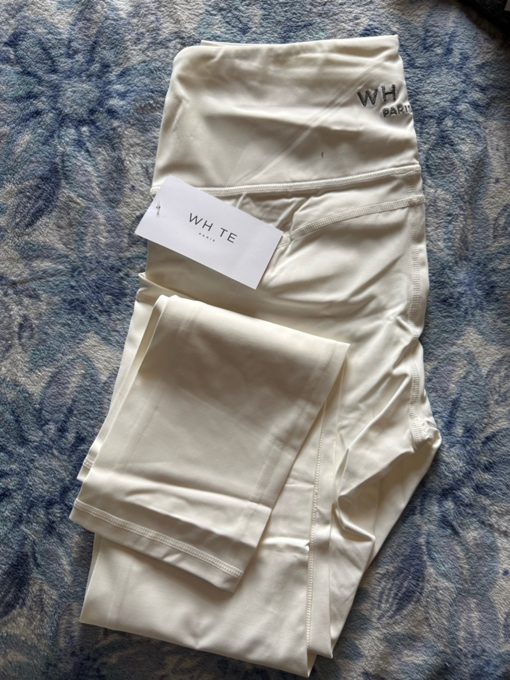 WHITE Cream High-Waist Leggings Size L